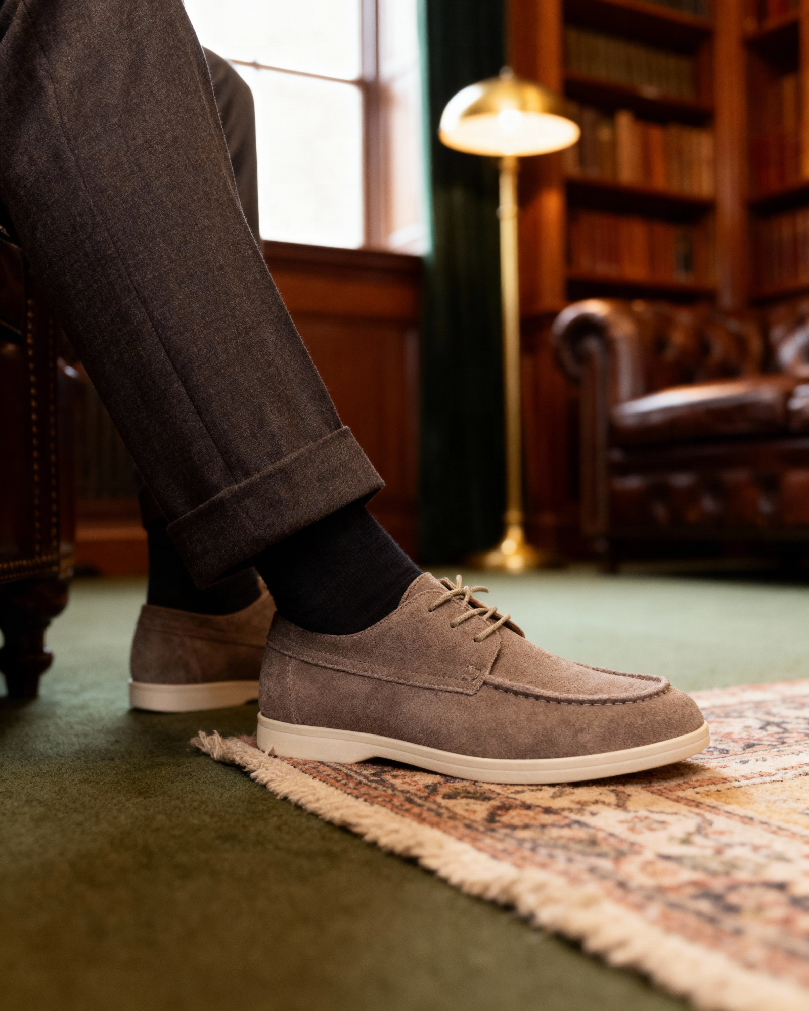Premium Suede Lace Shoes – Classic Comfort & Timeless Style